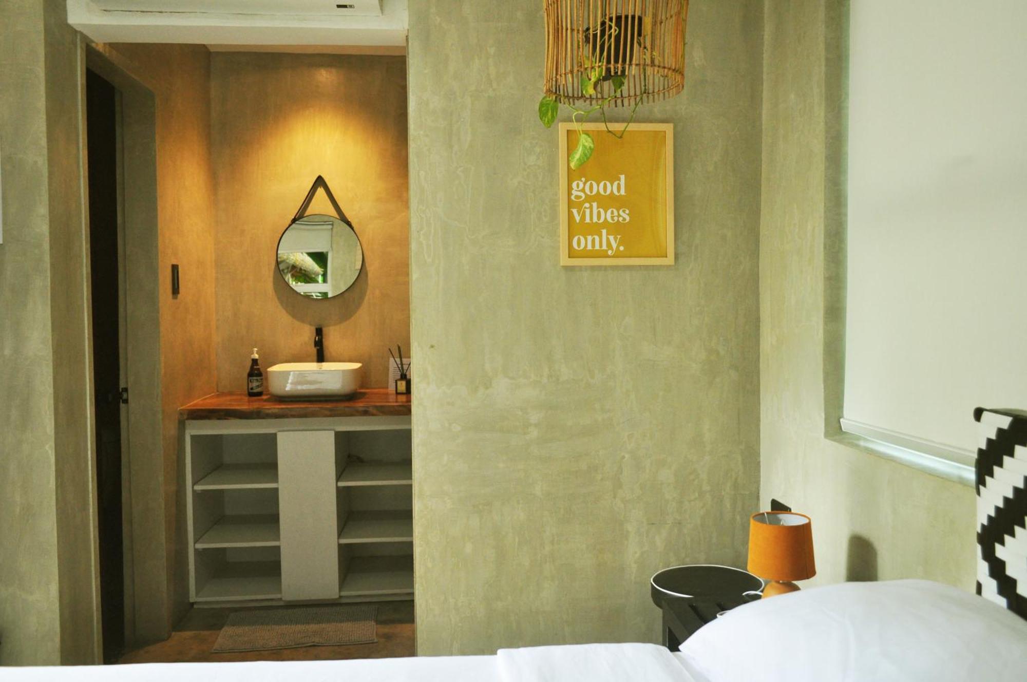 Beach People Hostel Bantayan Island Ocoy Extérieur photo