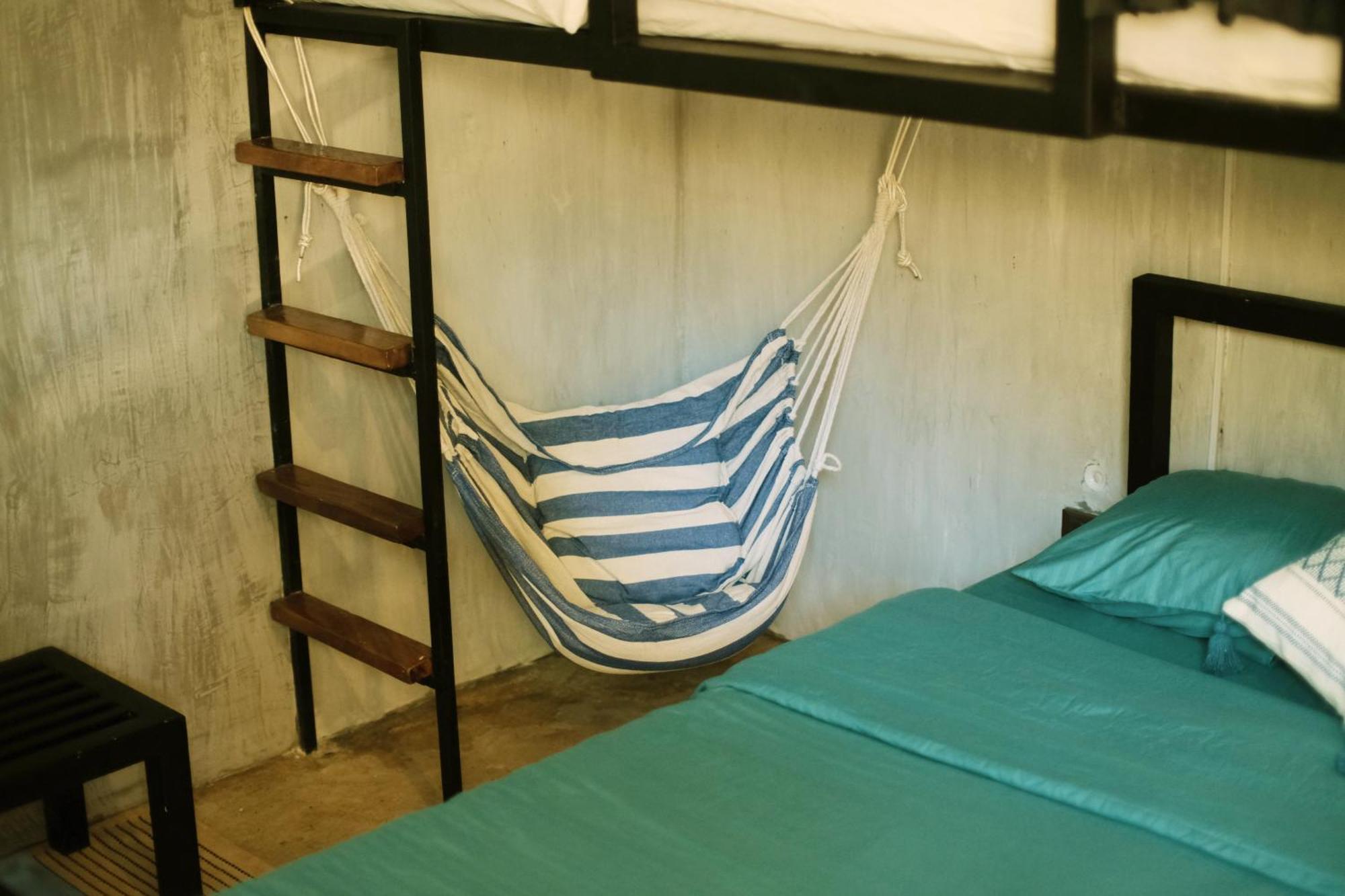 Beach People Hostel Bantayan Island Ocoy Extérieur photo